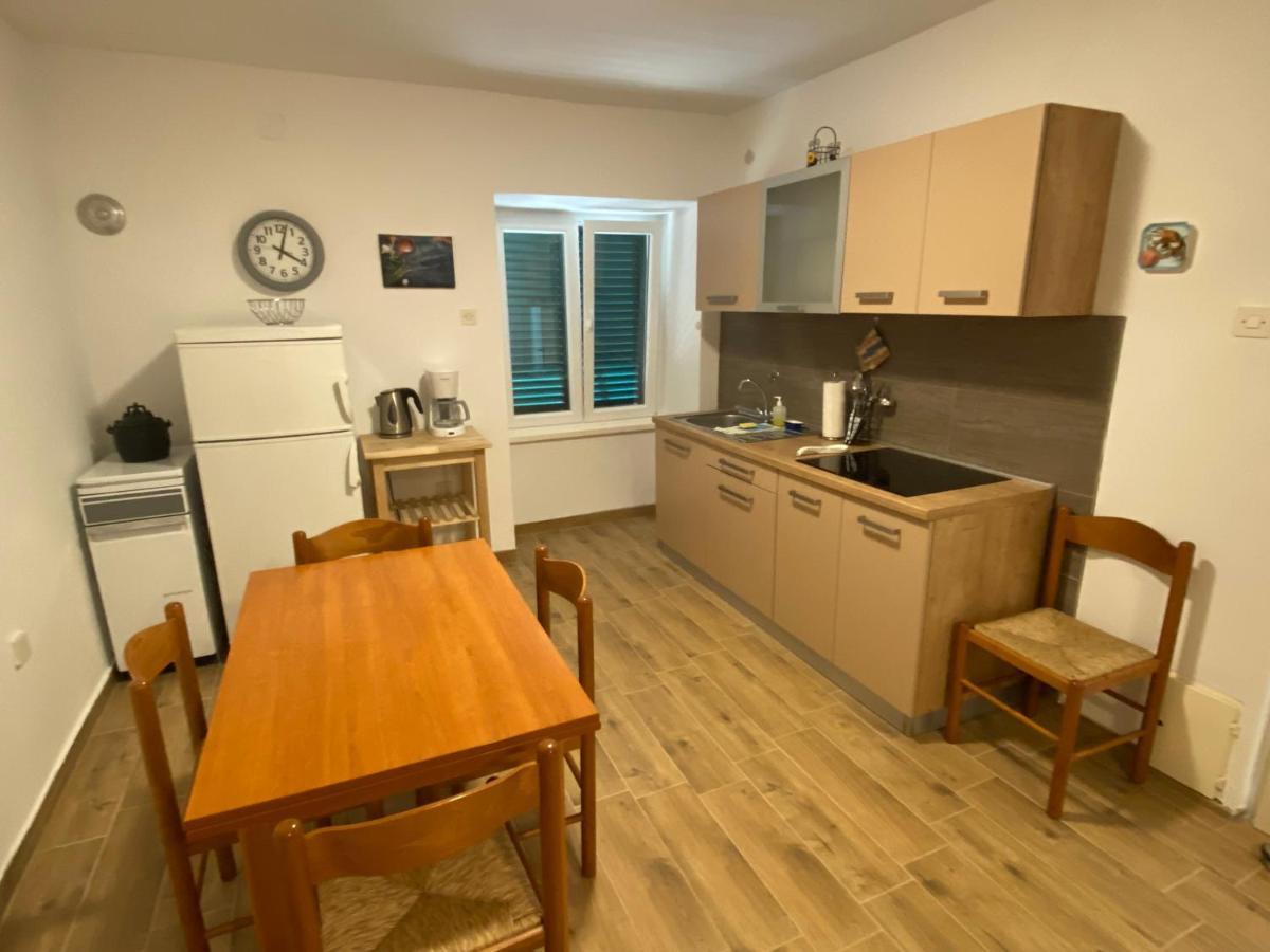 Holiday Home Olea 푸나트 외부 사진